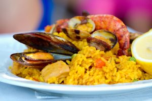 Seafood paella